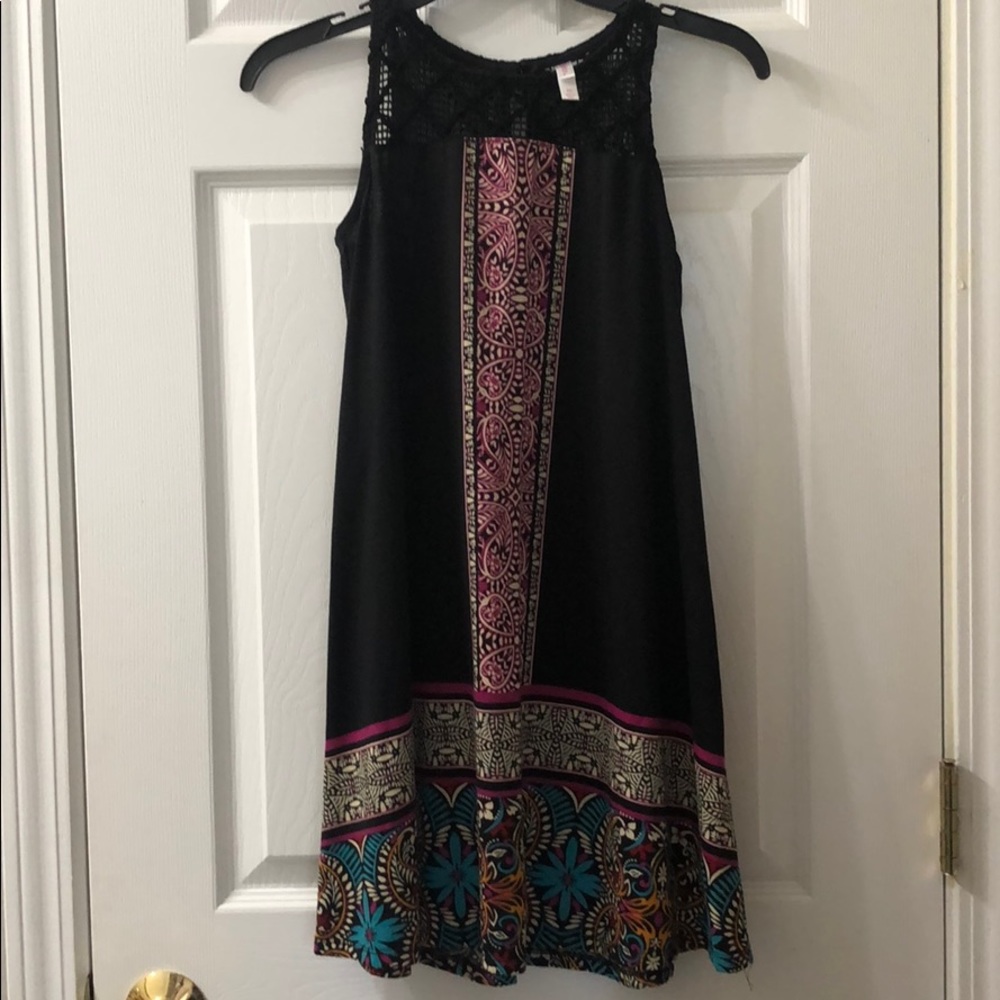 Patterned shift dress